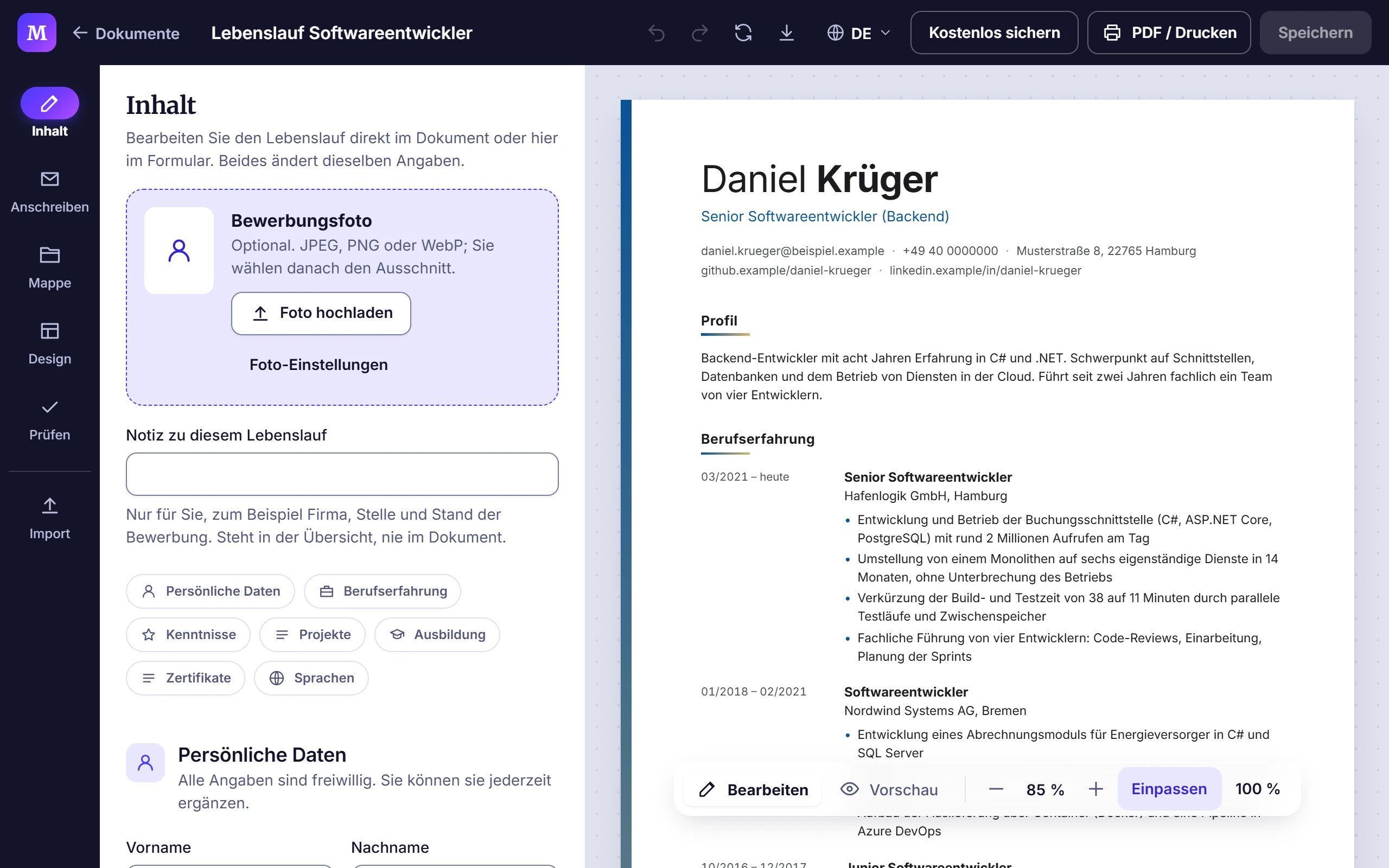 Lebenslauf-Editor: links das Formular für persönliche Daten, rechts die Live-Vorschau des Lebenslaufs.